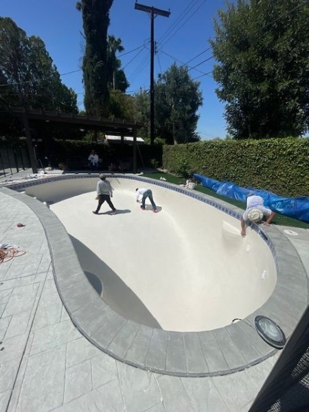 Pool Remodeling in Burbank, CA (3)